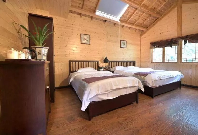 Hotelli Alley Mountain View Garden