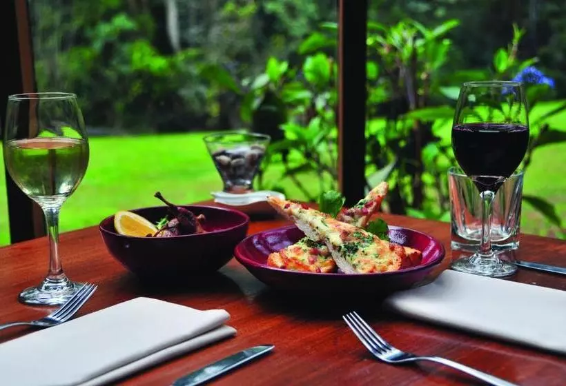 Hotelli Black Spur Inn