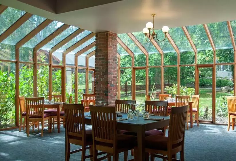 Hotelli Black Spur Inn