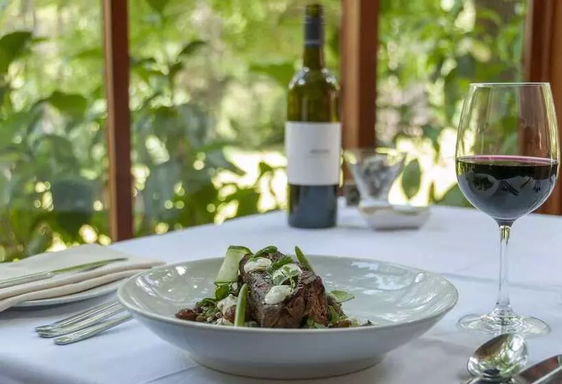 Hotelli Black Spur Inn