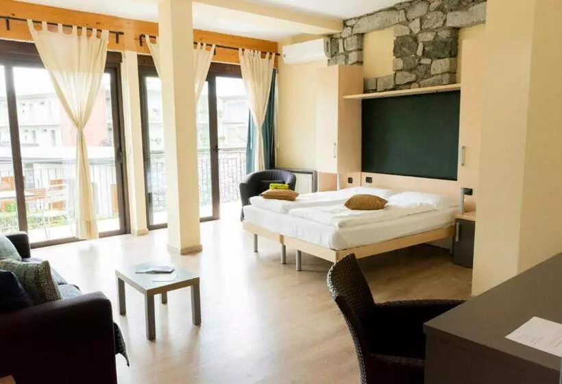 Hotelli Camping Europa