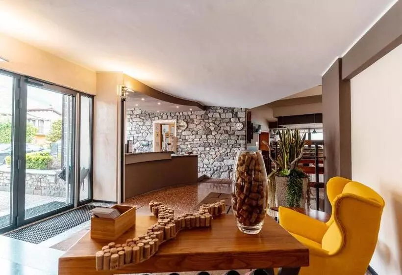 Hotelli Camping Europa