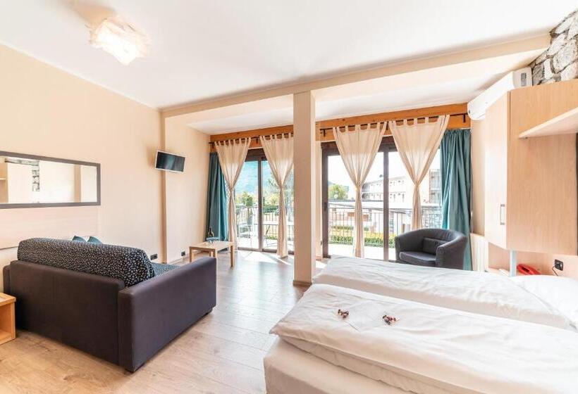 فندق Camping Europa