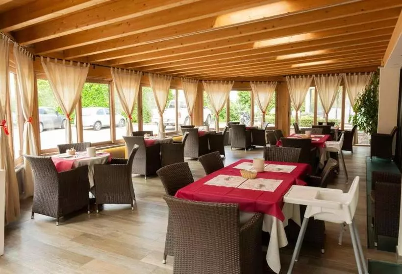 Hotelli Camping Europa