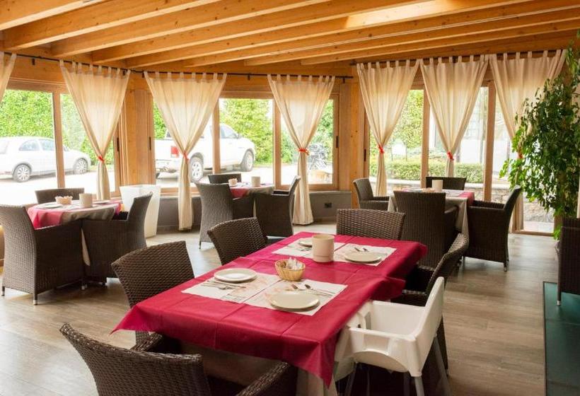 فندق Camping Europa