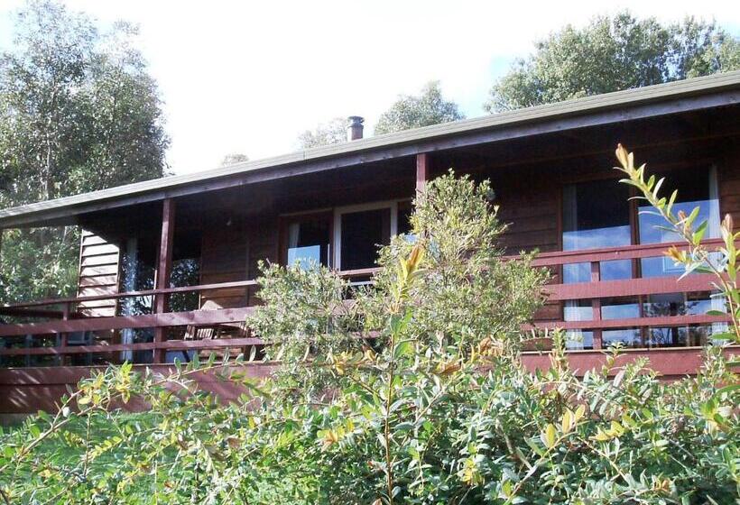 בית מלון כפרי Johanna River Farm & Cottages