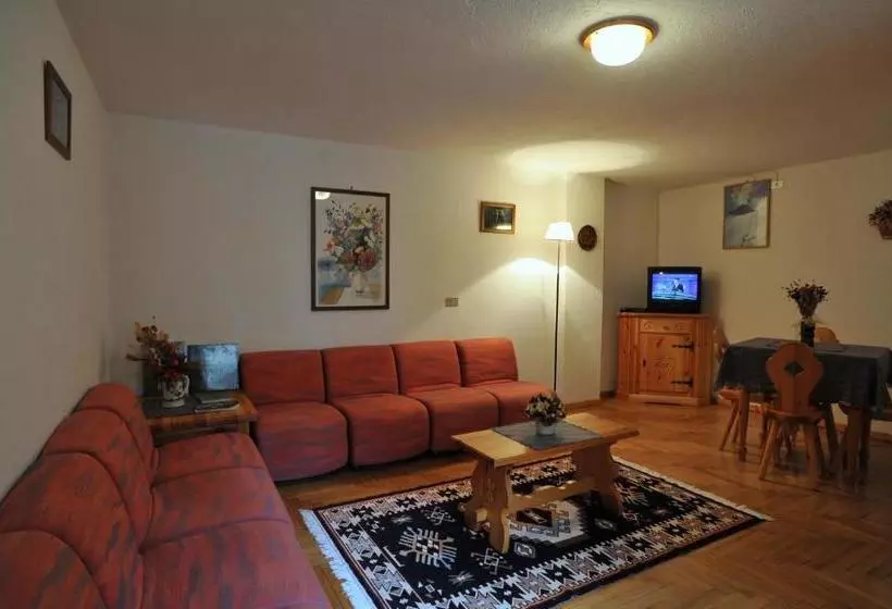 هتل Lou Tsantelet