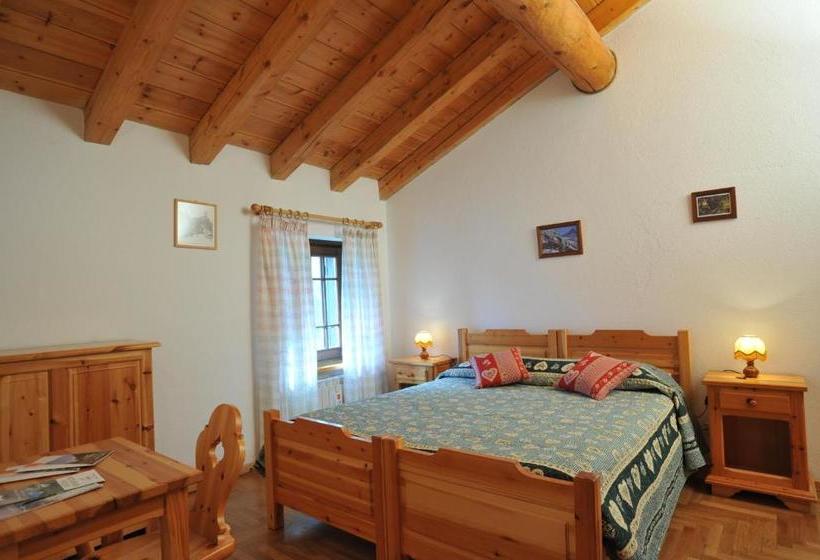 בית מלון כפרי Lou Tsantelet