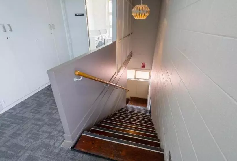 هتل Nightcap At Hendon