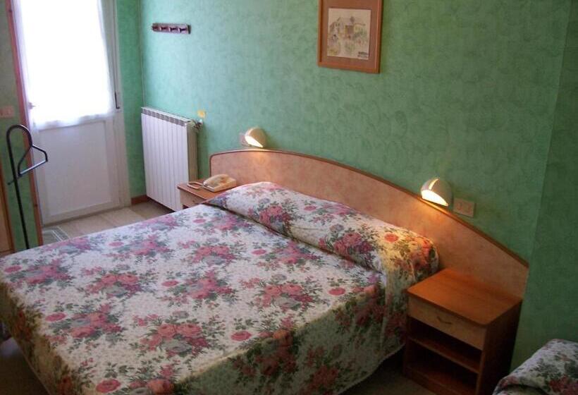 فندق Vecchia Rimini