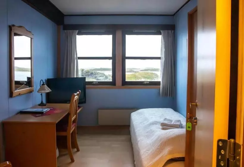 Kaikanten Rorbuer   Røst