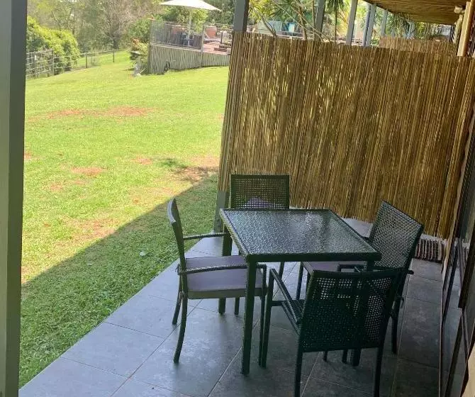 Montville Holiday Apartments
