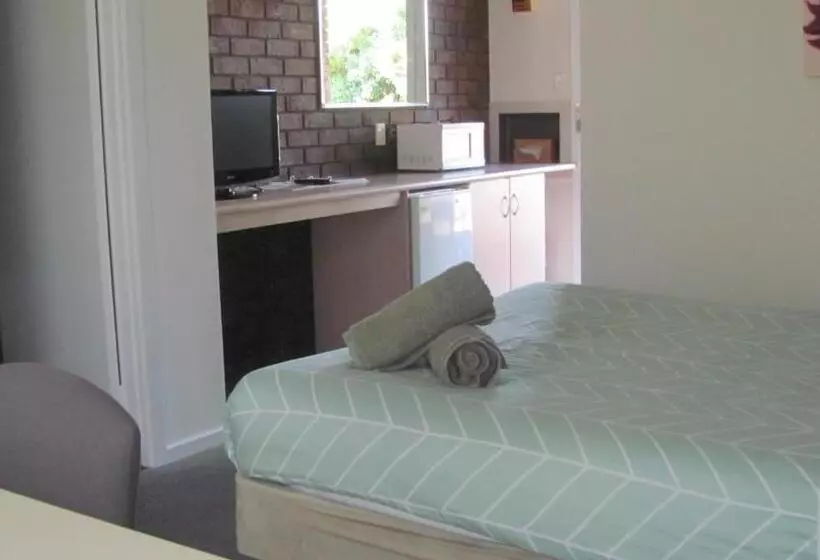 Motelli Bristol Hill Motor Inn