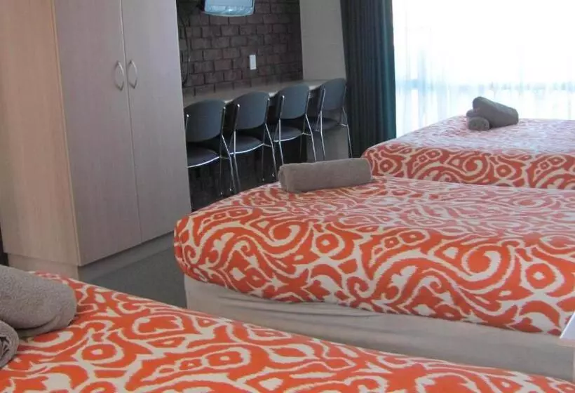 Motelli Bristol Hill Motor Inn