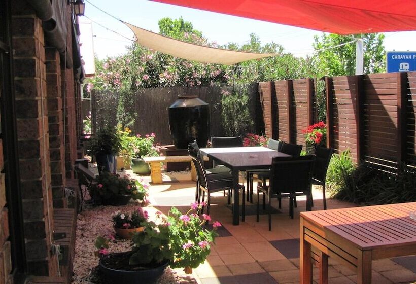 فندق على الطريق Bristol Hill Motor Inn