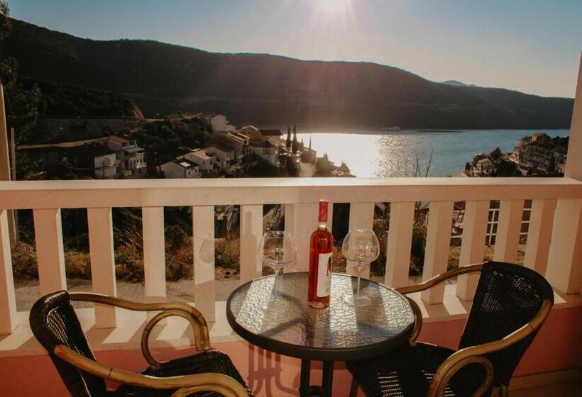 فندق على الطريق Villa Matic