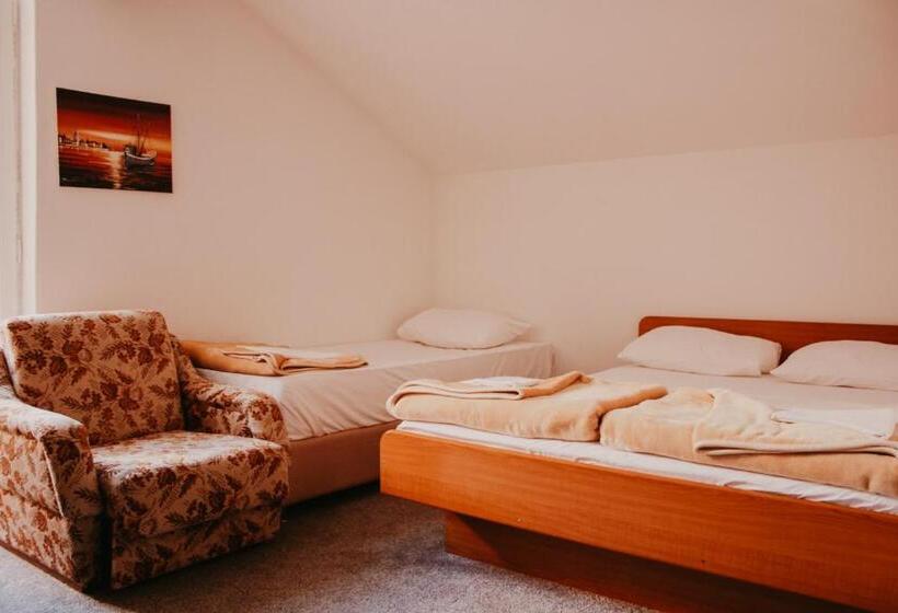 فندق على الطريق Villa Matic