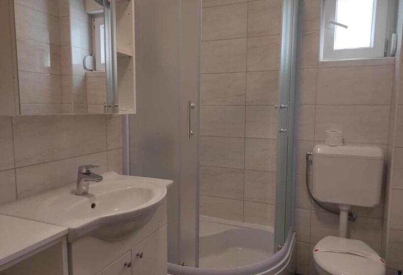 فندق على الطريق Villa Matic