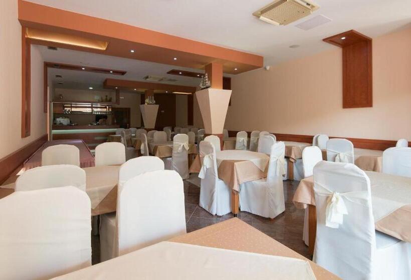 فندق على الطريق Villa Matic