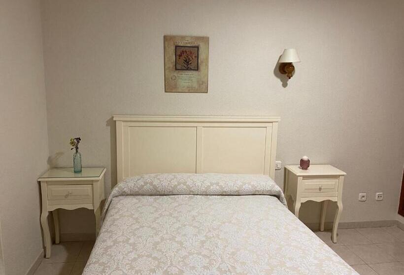 ペンション Hostal Restaurante Puerto Blanco