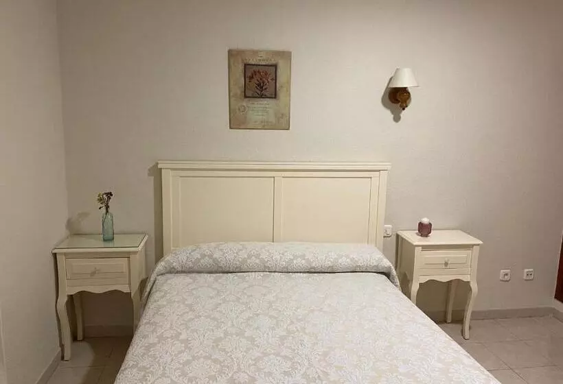 ペンション Hostal Restaurante Puerto Blanco