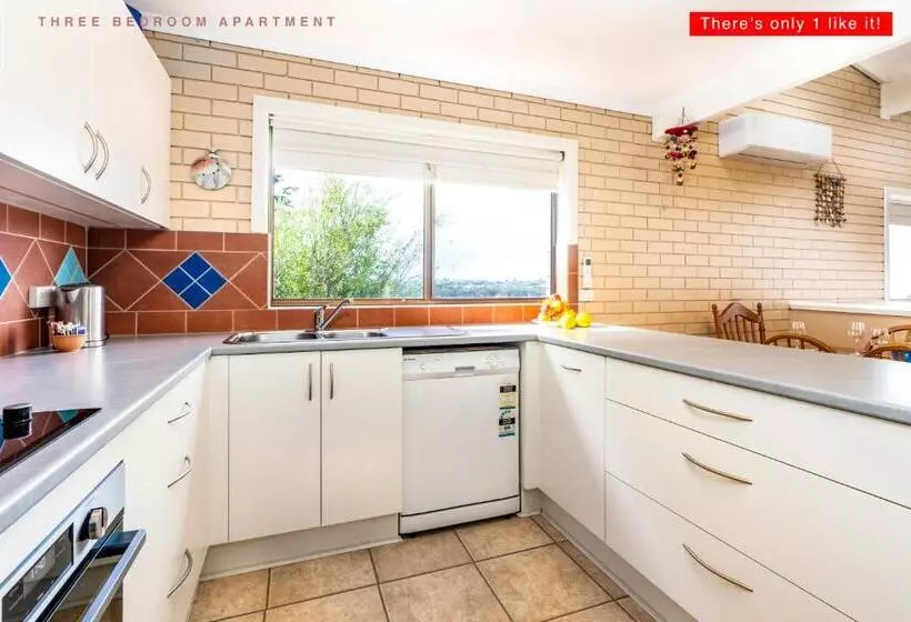 پانسیون Panoramic Townhouses By Lisa