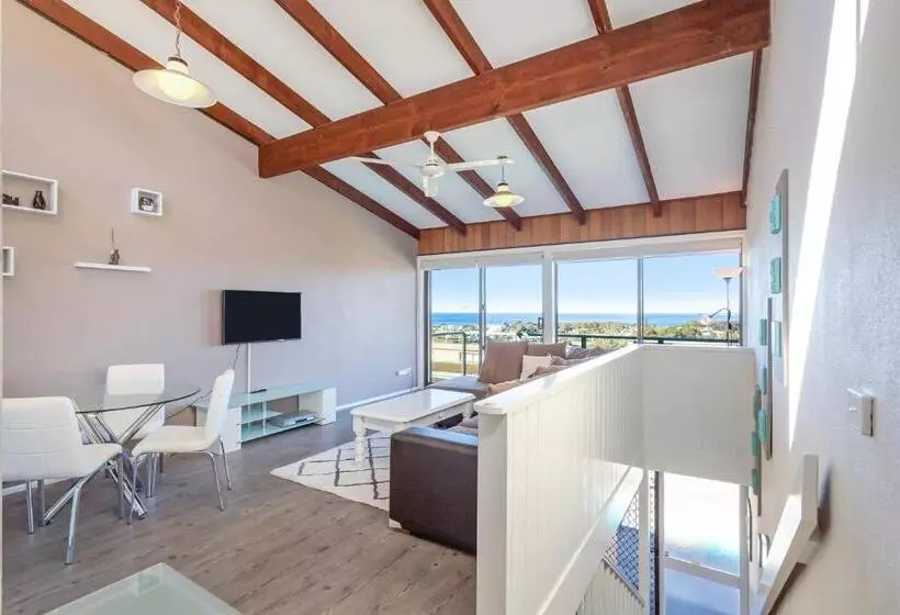 پانسیون Panoramic Townhouses By Lisa