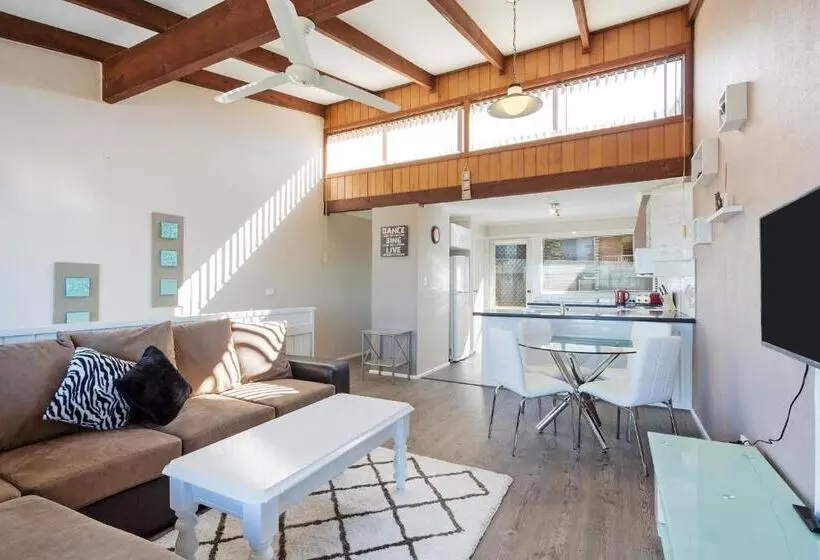 پانسیون Panoramic Townhouses By Lisa