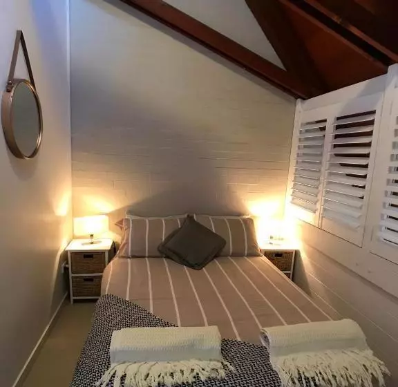 پانسیون Treetops Everglades Villa