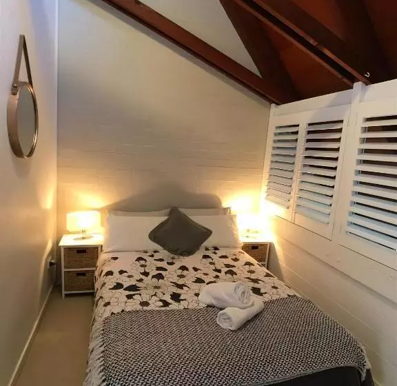 پانسیون Treetops Everglades Villa