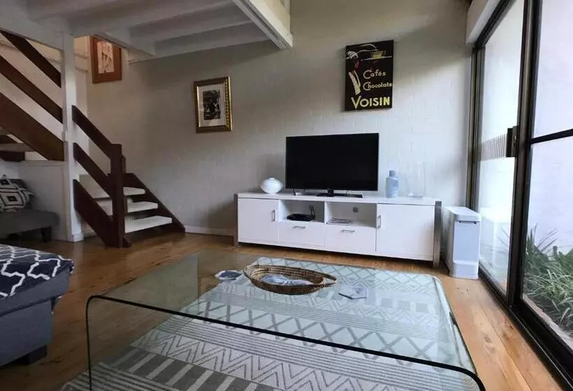 پانسیون Treetops Everglades Villa