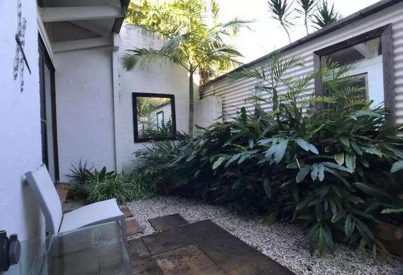 پانسیون Treetops Everglades Villa