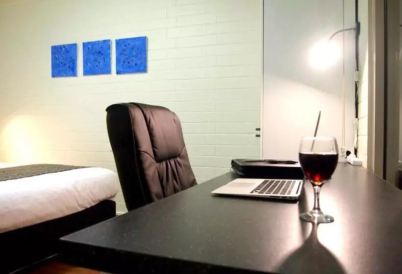 Siesta Central Apartments