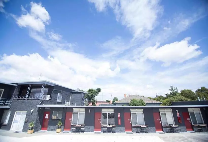 Siesta Central Apartments