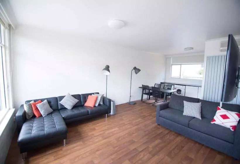 Siesta Central Apartments