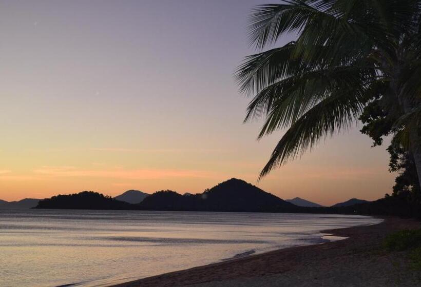 South Pacific Bed & Breakfast