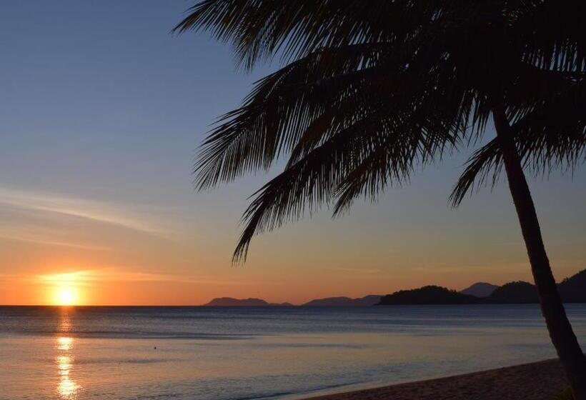 South Pacific Bed & Breakfast