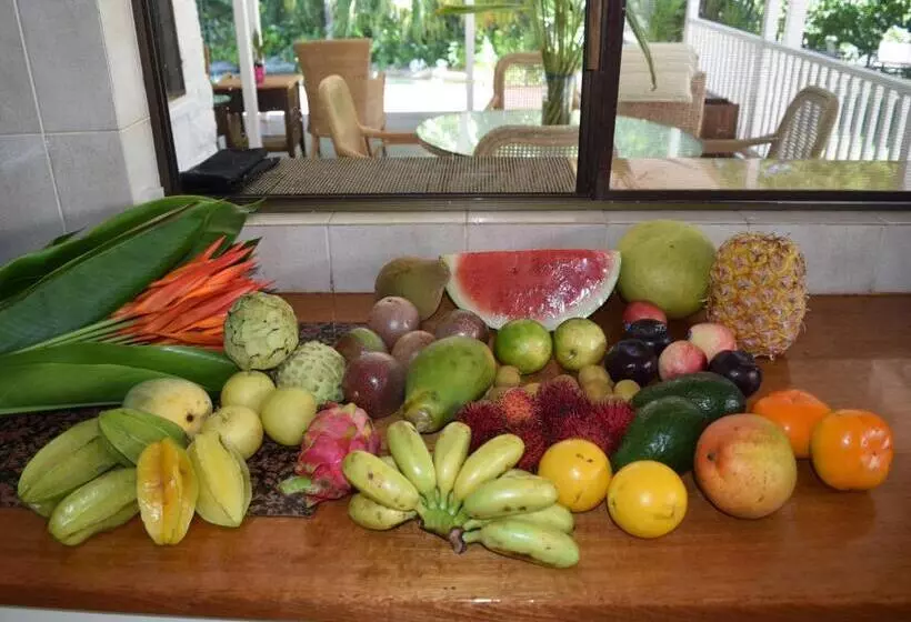 South Pacific Bed & Breakfast