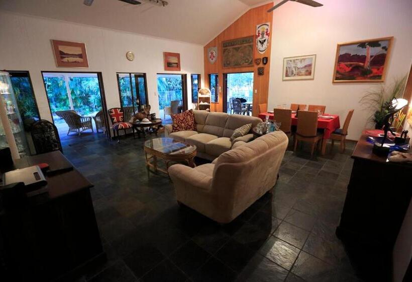 South Pacific Bed & Breakfast