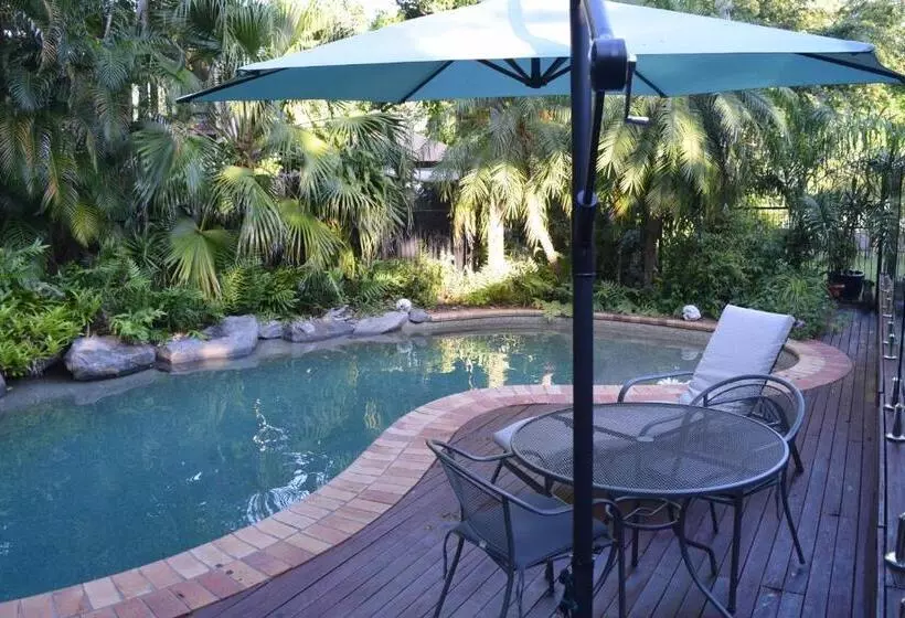 South Pacific Bed & Breakfast