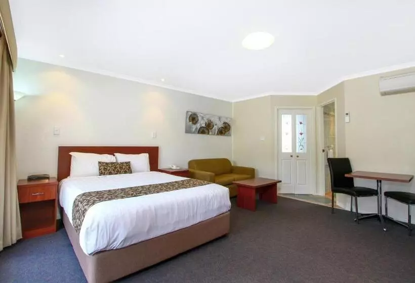 Thunderbird Motel Yass