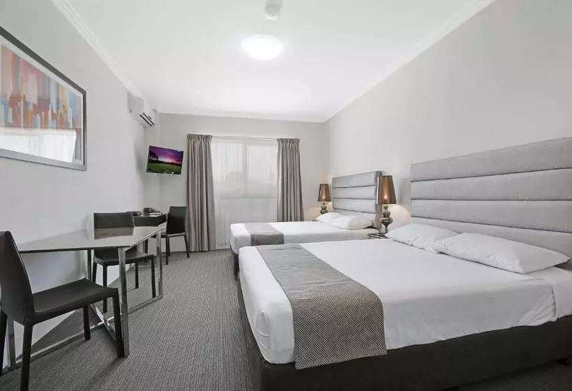 Value Suites Penrith