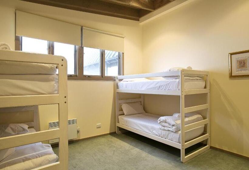 White Crystal Apartments