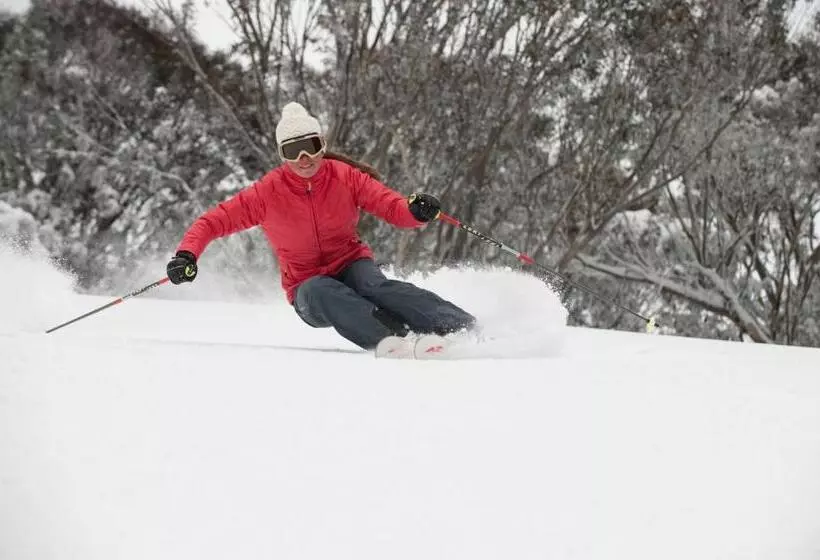 White Crystal Apartments