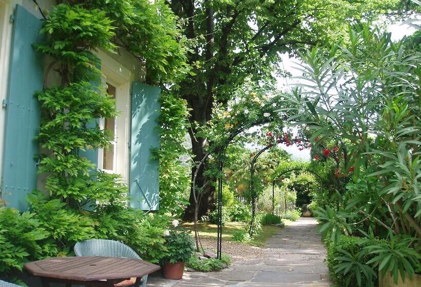 Bed and Breakfast La Cerisaie