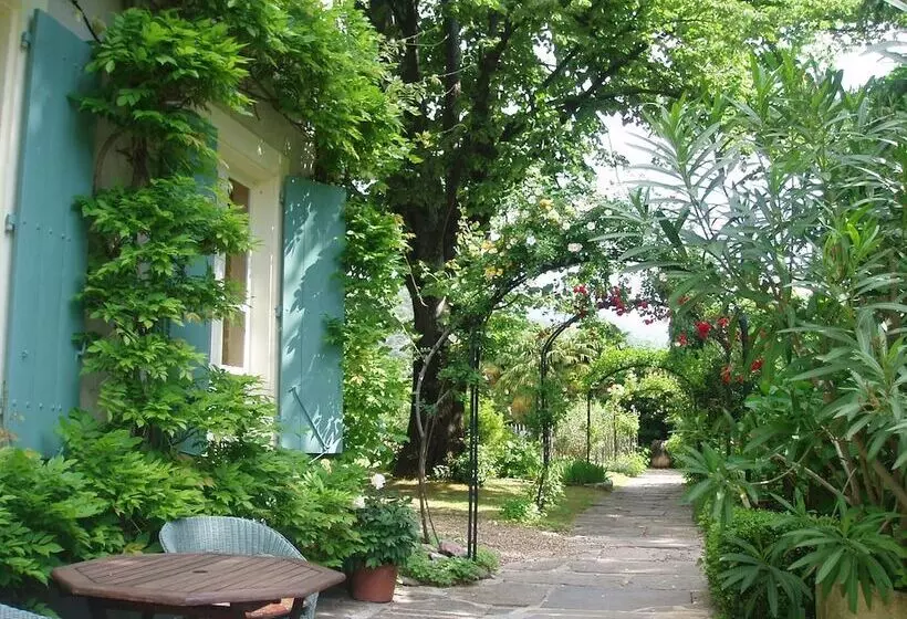 Aamiaismajoitus (B&B) La Cerisaie