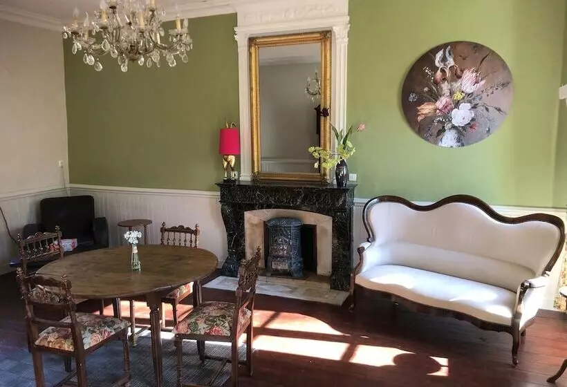 Aamiaismajoitus (B&B) La Cerisaie