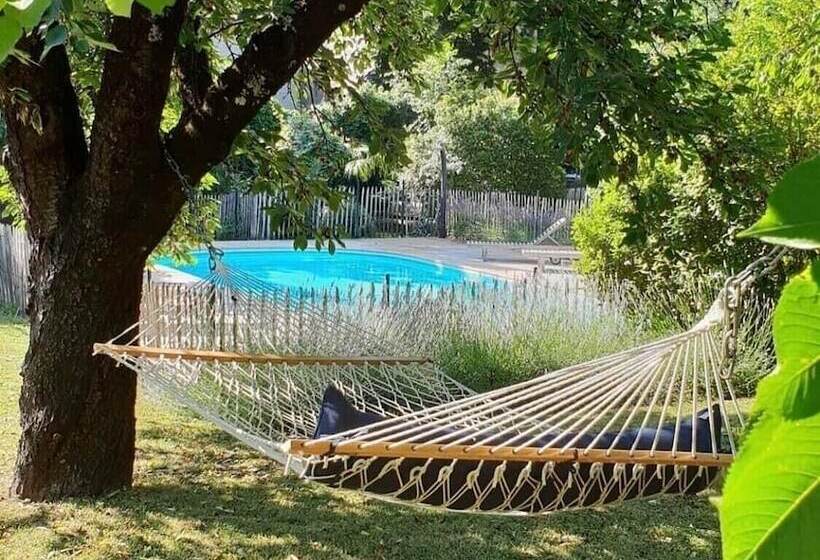 Bed and Breakfast La Cerisaie