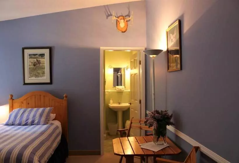 ベッドアンドブレックファースト Mulvehill Creek Wilderness Inn