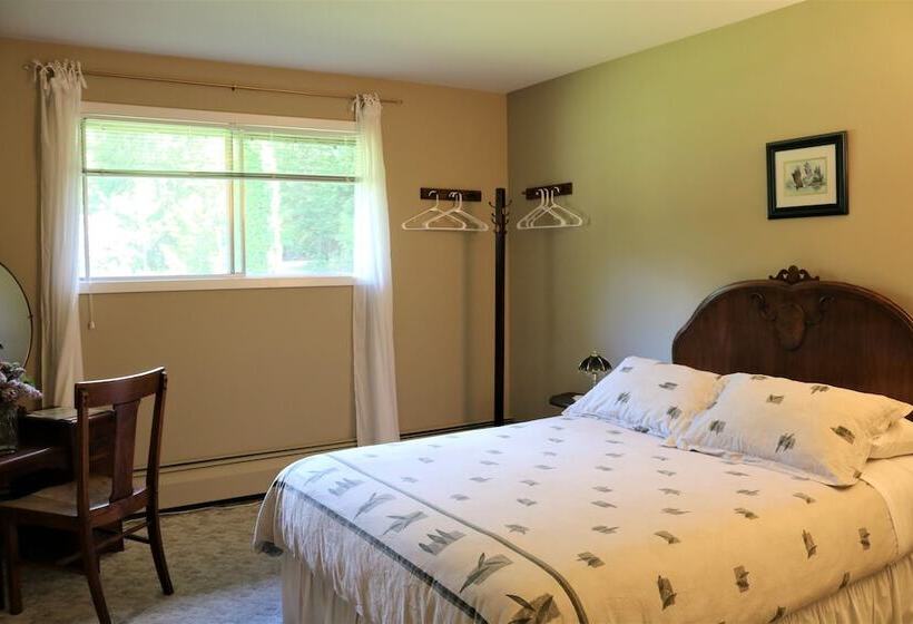 تختخواب و صبحانه Mulvehill Creek Wilderness Inn